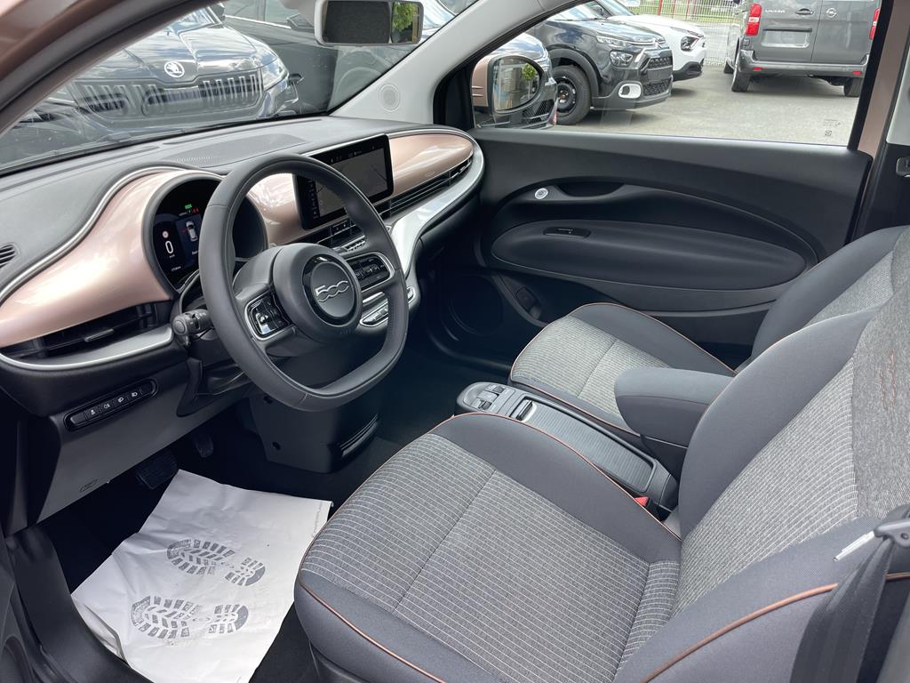 Image de Fiat 500 500E 42KWH 118 ICONE