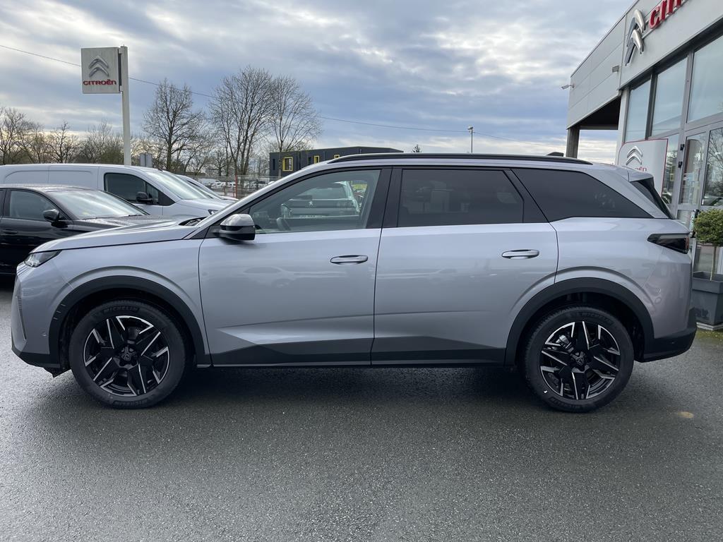 Image de Peugeot 5008 III MILD HYBRID 136 ALLURE E-DCS6