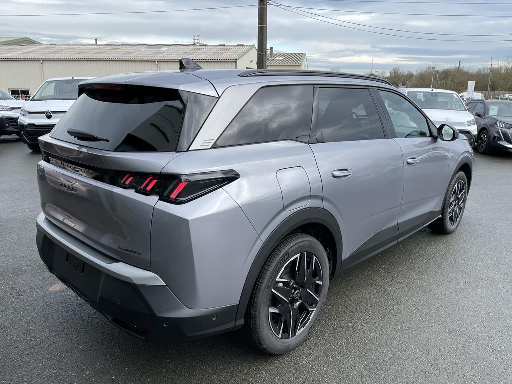 Image de Peugeot 5008 III MILD HYBRID 136 ALLURE E-DCS6