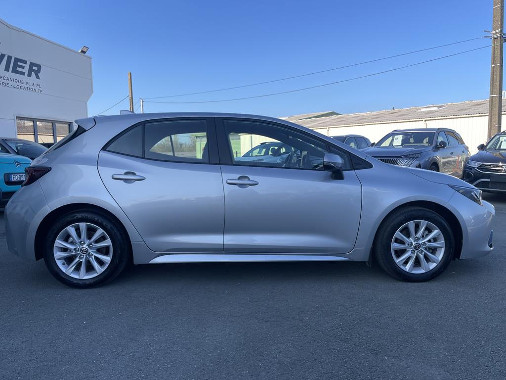Image de Toyota Corolla 1.8 Hybrid 140 E-CVT Active