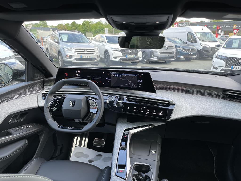 Image de Peugeot 3008 III GT HYBRID 136 e-DCS6