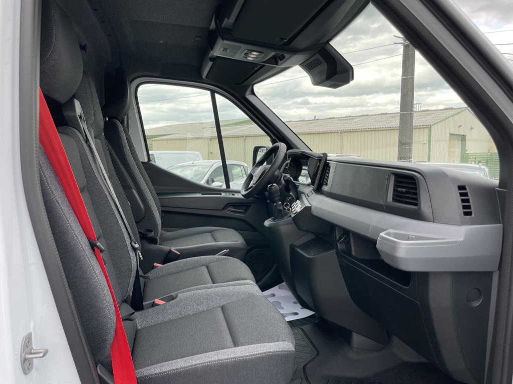 Image de Renault Master 3T5 L2H2 BLUE DCI 150 RED EDITION