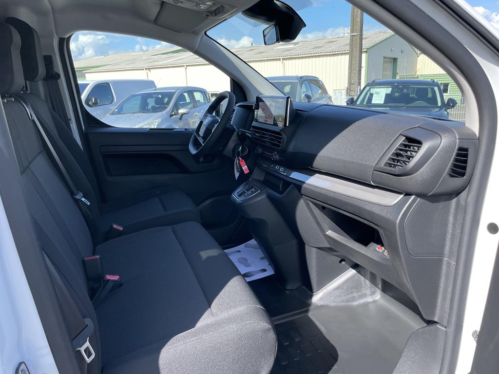Image de Fiat Scudo XL BLUEHDI 145 EAT8 CABINE APPROFONDIE