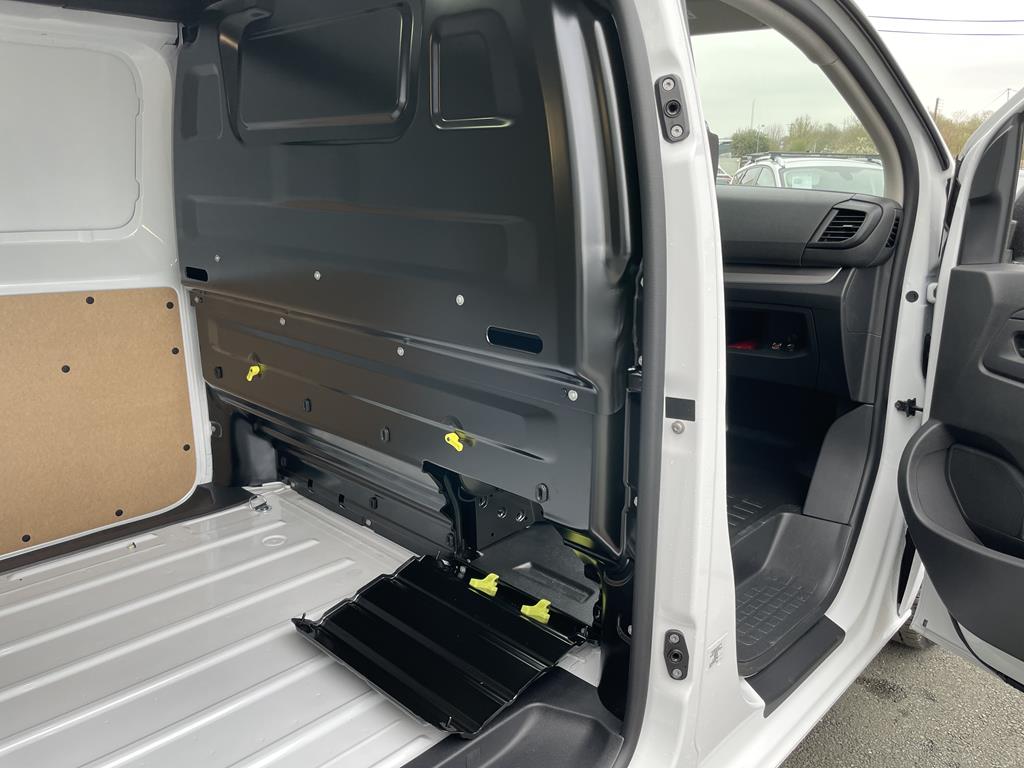 Image de Citroën Jumpy IV XL BLUEHDI 145 EAT8