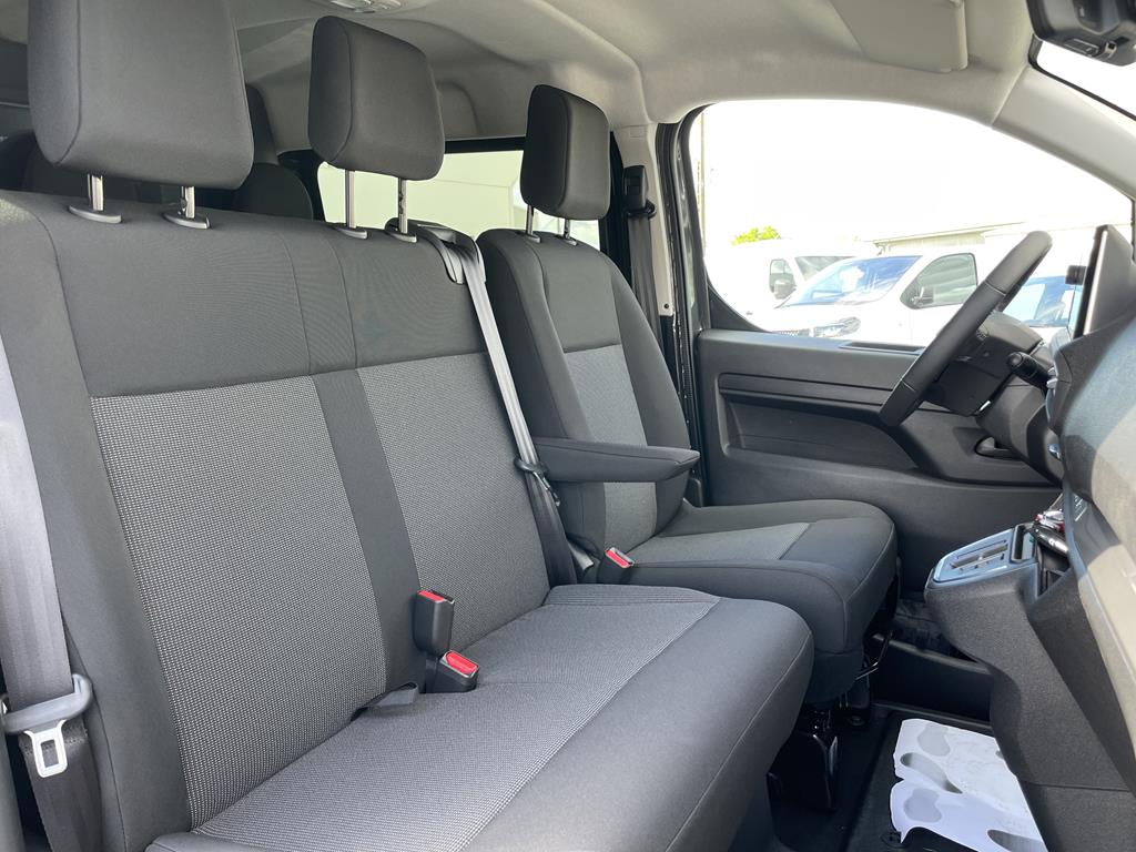 Image de Citroën Jumpy IV XL BLUEHDI 180 CAB APPRO 6 PL