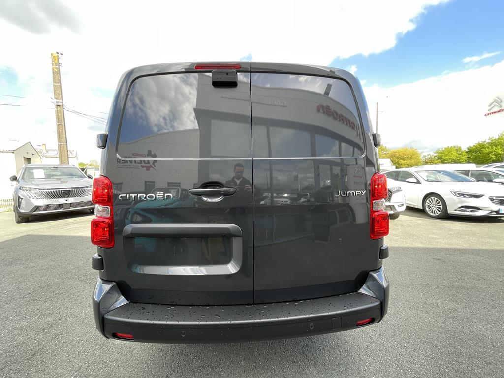 Image de Citroën Jumpy IV XL BLUEHDI 180 CAB APPRO 6 PL