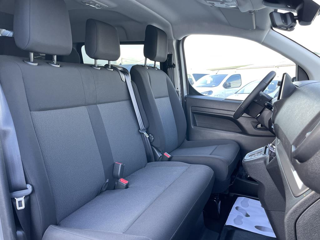 Image de Citroën Jumpy IV XL BLUEHDI 180 CAB APPRO 6 PL