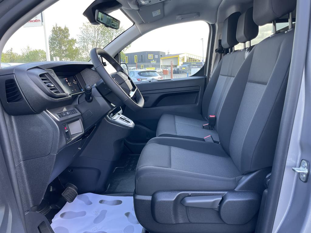 Image de Citroën Jumpy IV XL BLUEHDI 180 CAB APPRO 6 PL