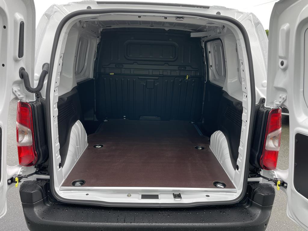 Image de Peugeot Partner FOURGON TAILLE M 650KG BLUEHDI 100