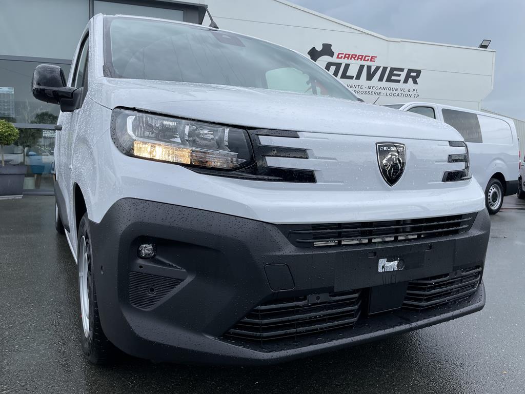 Image de Peugeot Partner FOURGON TAILLE M 650KG BLUEHDI 100