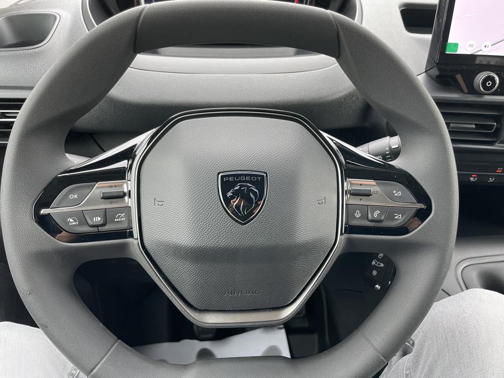 Image de Peugeot Partner FOURGON TAILLE M 650KG BLUEHDI 100