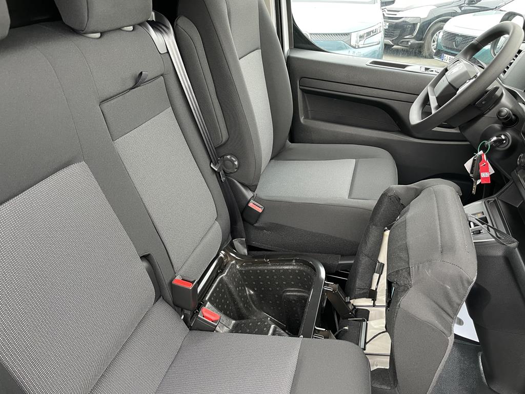 Image de Citroën Jumpy IV TAILLE M 2,0 BLUEHDI 145 EAT8
