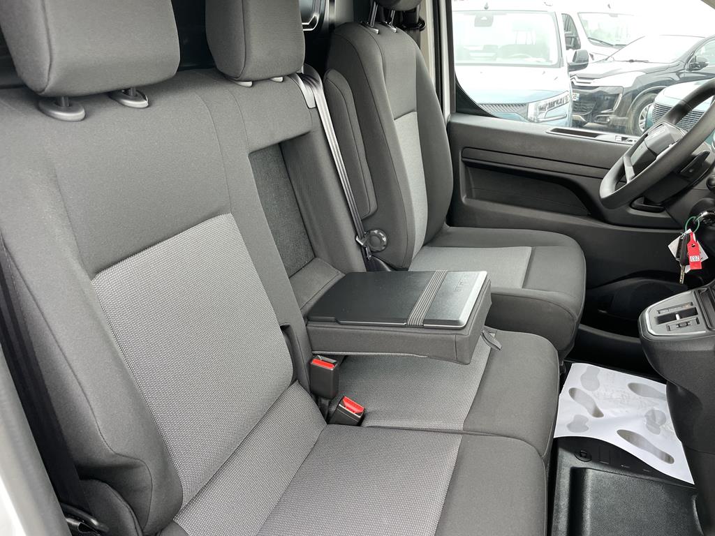 Image de Citroën Jumpy IV TAILLE M 2,0 BLUEHDI 145 EAT8