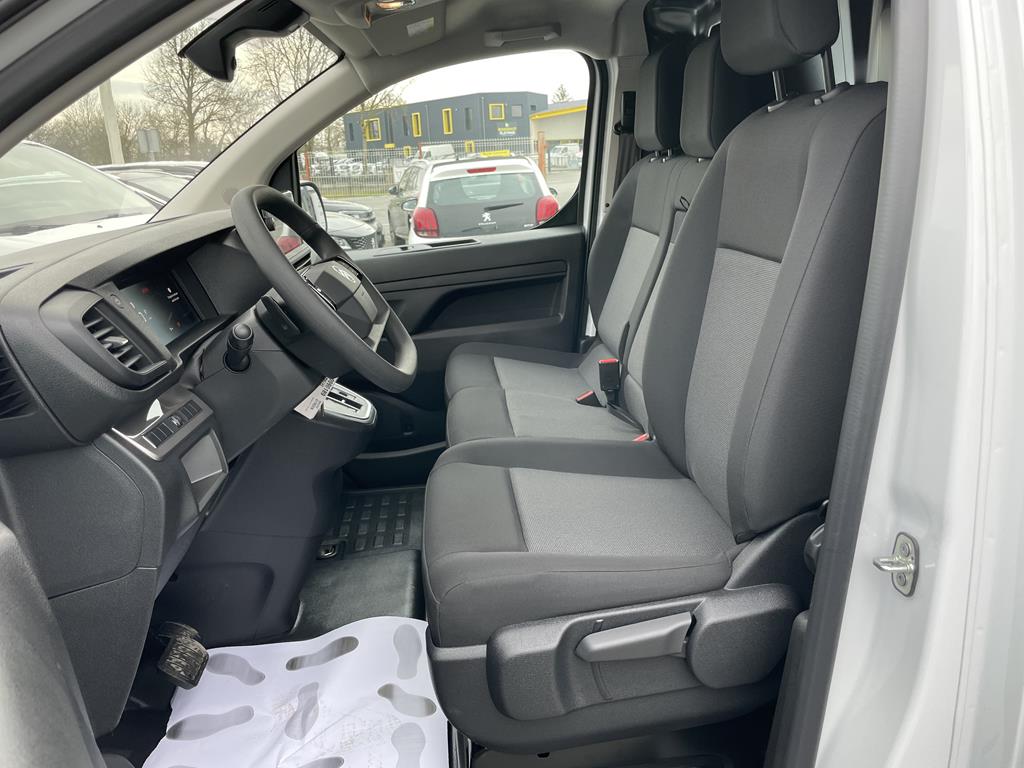 Image de Citroën Jumpy IV TAILLE M 2,0 BLUEHDI 145 EAT8