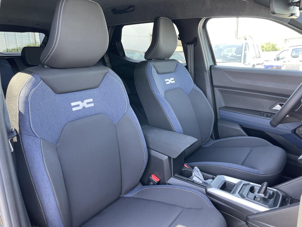 Image de Dacia Duster III Hybrid 140 BVA Journey 4×2