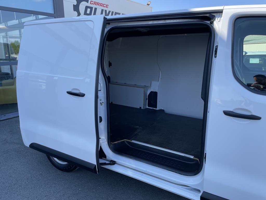 Image de Peugeot Expert Fourgon M BlueHDI 120 Premium BVM6