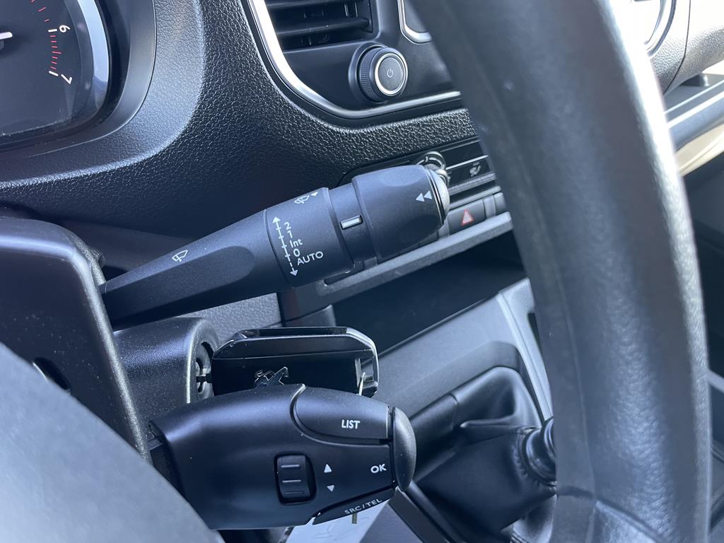 Image de Peugeot Expert Fourgon M BlueHDI 120 Premium BVM6