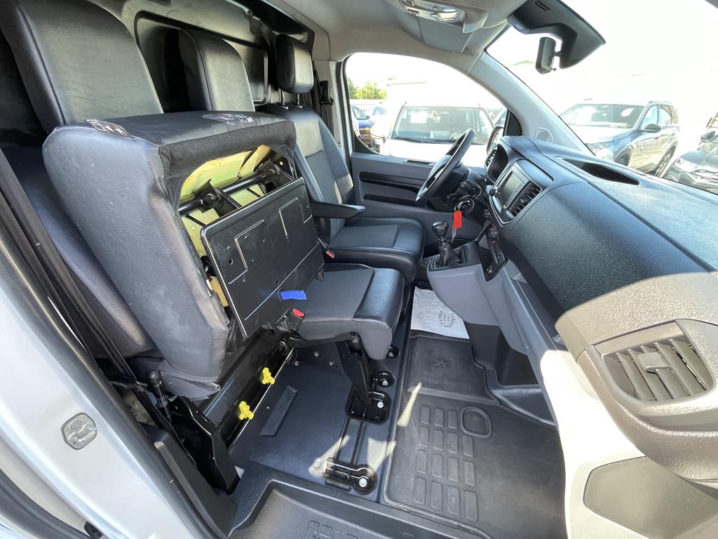 Image de Peugeot Expert Fourgon M BlueHDI 120 Premium BVM6