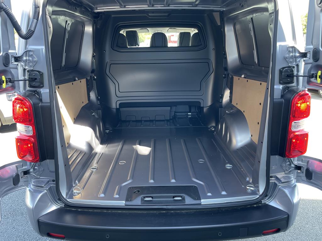 Image de Citroën Jumpy IV Cab Appro XL BlueHDI 180 5 Places