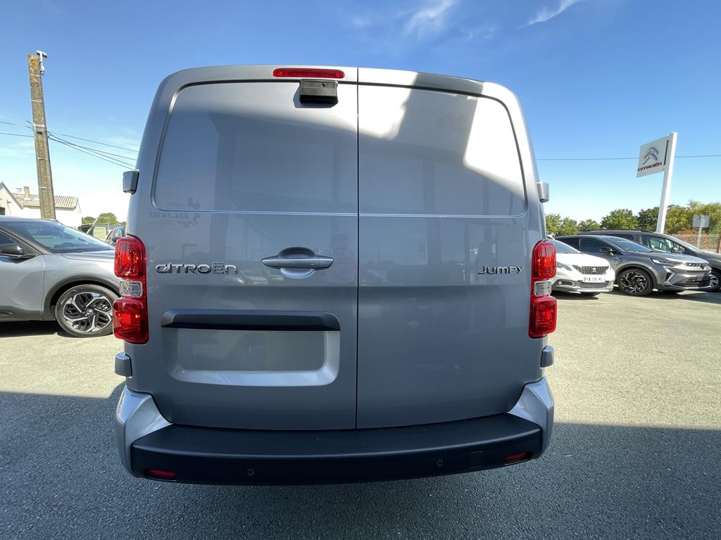 Image de Citroën Jumpy IV Cab Appro XL BlueHDI 180 5 Places