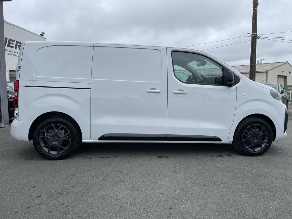 Image de Citroën Jumpy IV TAILLE M BLUEHDI 145 EAT8