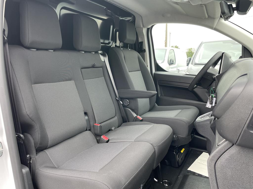 Image de Citroën Jumpy IV TAILLE M BLUEHDI 145 EAT8